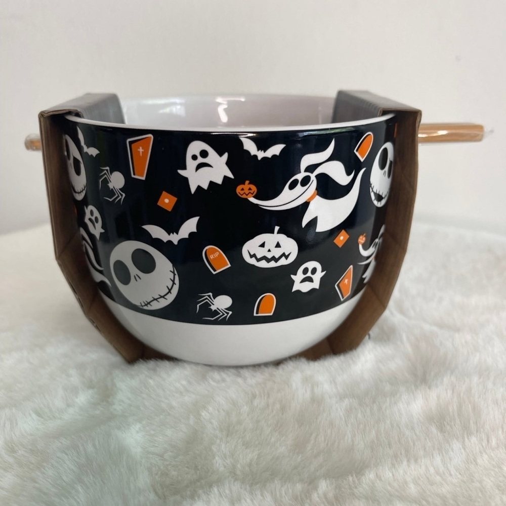 *NEW* Disney's The Nightmare Before Christmas Creepy Cute Noodle Bowl
